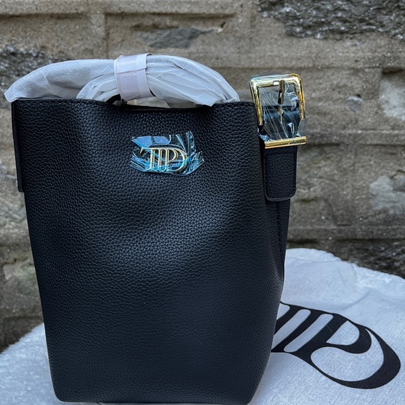 Taylor Swift Black Bucket Bag Purse - Picture 3 of 5